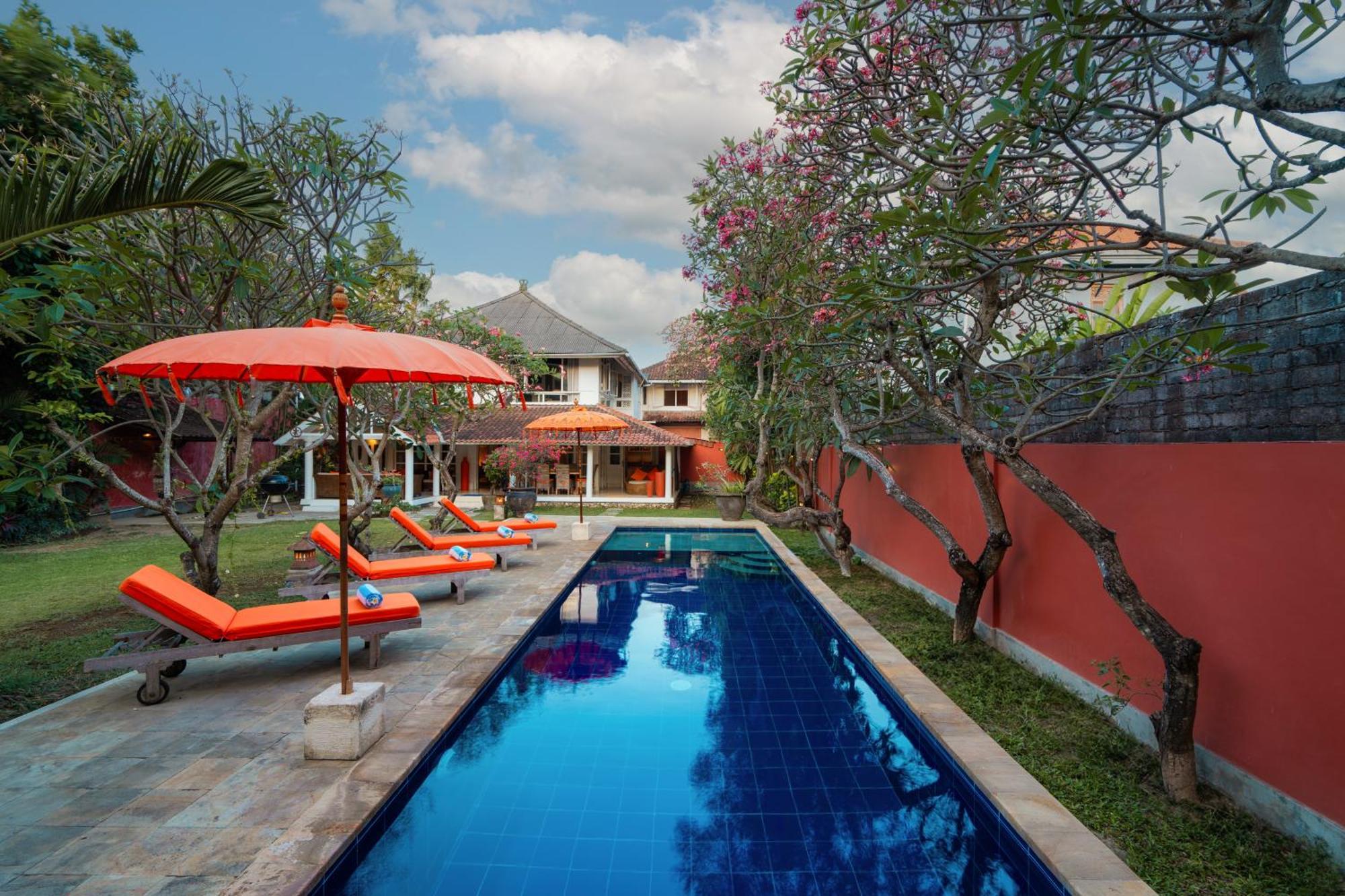 Seminyak Villa Kubuku Exterior photo